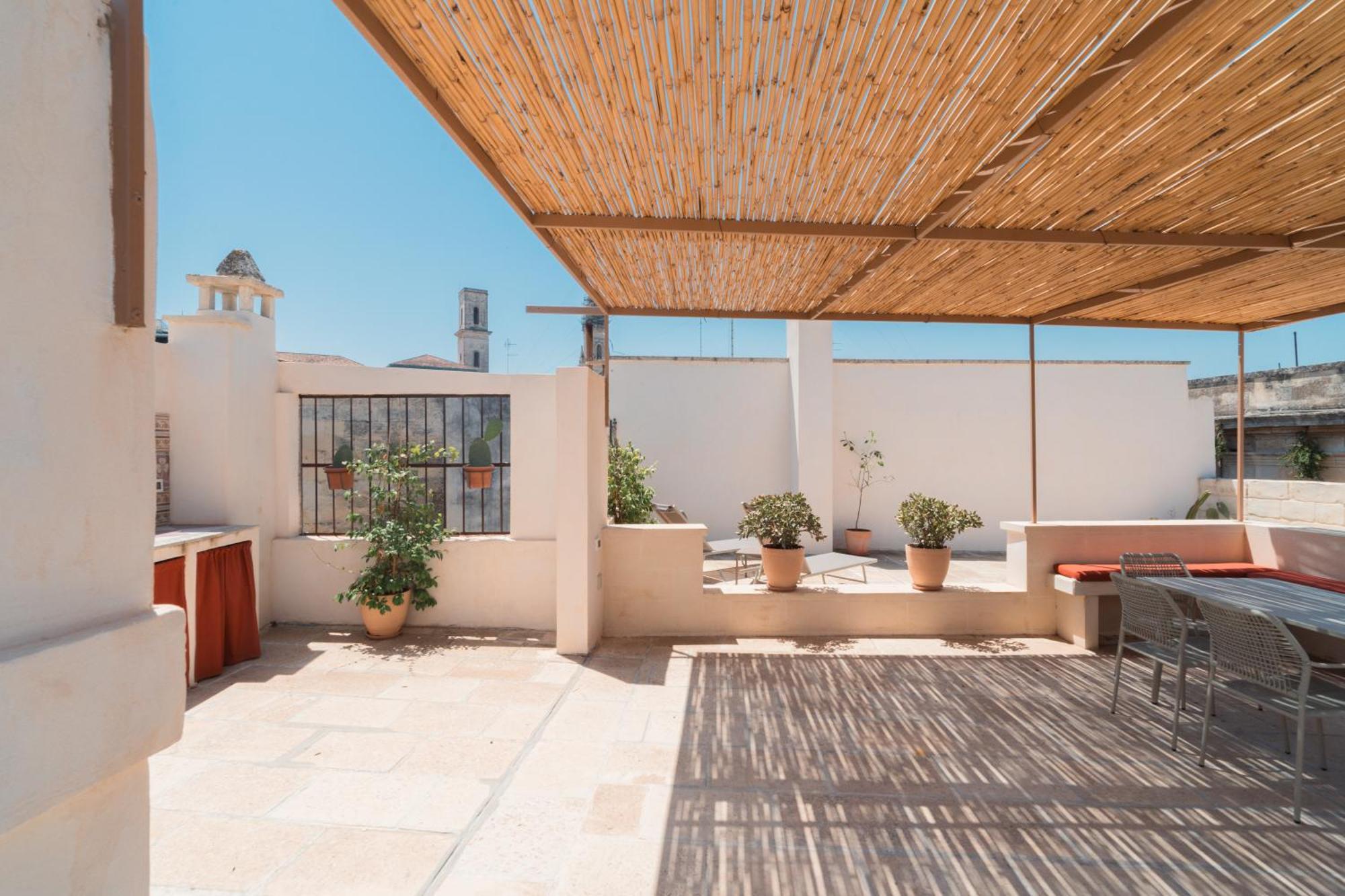 Margherita Apartment & Rooftop By Residence Colibri 莱切 外观 照片